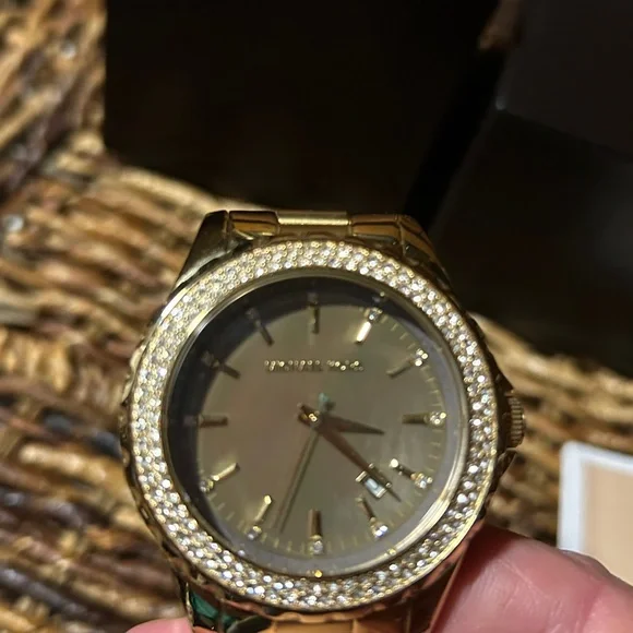 Michael Kors Gold Watch with Crystal Accents BNIB  display picture 1